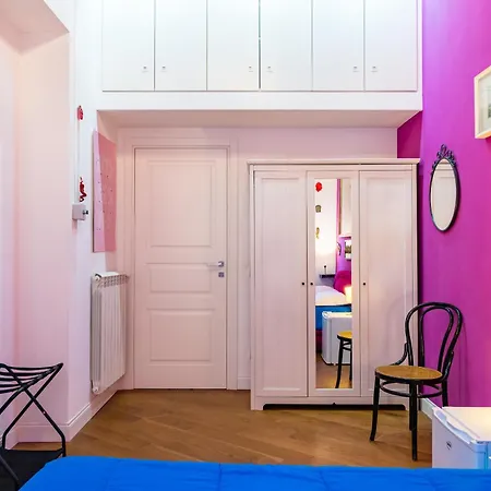 Apartamento Joy Old Town Budget Nápoles