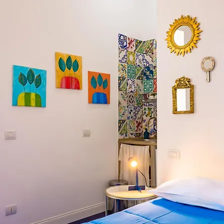 Joy Old Town By Napoliapartments * Neapel
